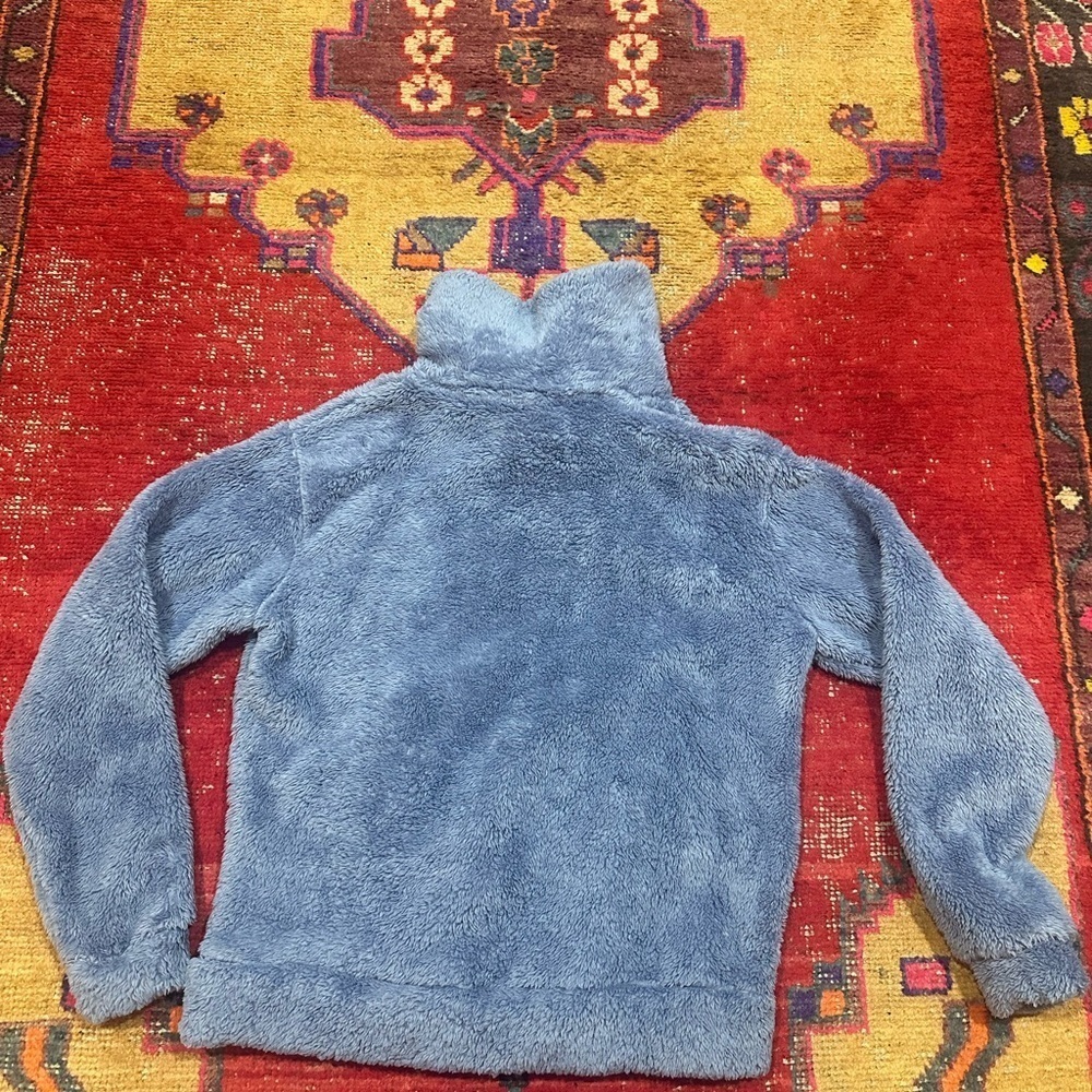 NICOLE MILLER Sport fluffy light blue pullover sz S - Picture 5 of 5